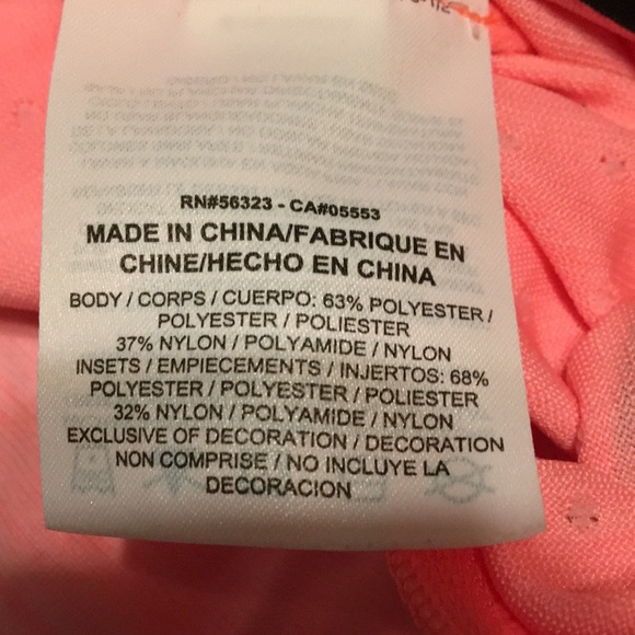 Nike Dri fit Women’s blouse size Medium - Picture 7 of 7